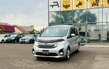 Honda Stepwgn IV, 2015 год, 1 899 999 рублей, 2 фотография