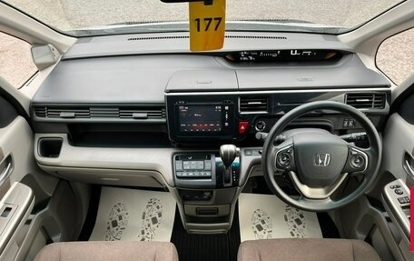 Honda Stepwgn IV, 2015 год, 1 899 999 рублей, 17 фотография