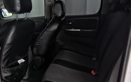 Toyota Hilux VII, 2012 год, 1 650 000 рублей, 6 фотография