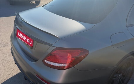 Mercedes-Benz E-Класс, 2017 год, 3 180 000 рублей, 9 фотография