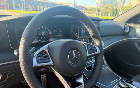 Mercedes-Benz E-Класс, 2017 год, 3 180 000 рублей, 23 фотография