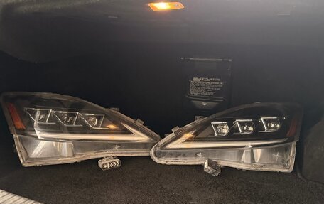 Lexus IS II рестайлинг 2, 2008 год, 1 600 000 рублей, 12 фотография