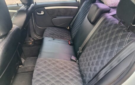 Renault Logan I, 2011 год, 385 000 рублей, 5 фотография