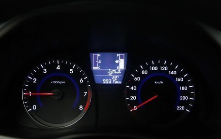Hyundai Solaris II рестайлинг, 2014 год, 900 000 рублей, 16 фотография