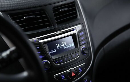 Hyundai Solaris II рестайлинг, 2014 год, 900 000 рублей, 14 фотография