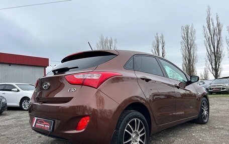 Hyundai i30 II рестайлинг, 2012 год, 900 000 рублей, 2 фотография