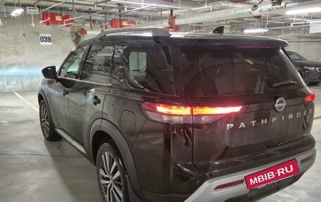 Nissan Pathfinder, 2021 год, 5 100 000 рублей, 7 фотография