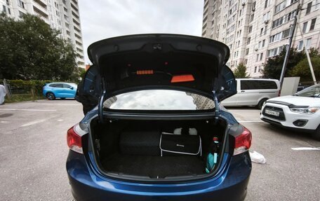 Hyundai Elantra V, 2012 год, 900 000 рублей, 4 фотография