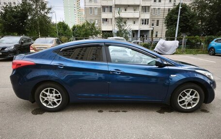 Hyundai Elantra V, 2012 год, 900 000 рублей, 6 фотография