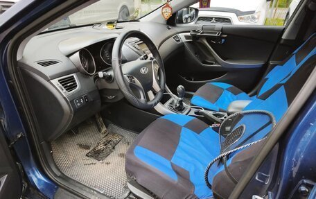 Hyundai Elantra V, 2012 год, 900 000 рублей, 8 фотография