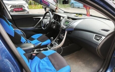 Hyundai Elantra V, 2012 год, 900 000 рублей, 9 фотография