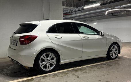 Mercedes-Benz A-Класс, 2016 год, 1 670 000 рублей, 8 фотография