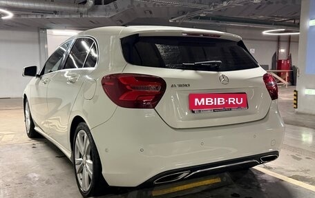 Mercedes-Benz A-Класс, 2016 год, 1 670 000 рублей, 11 фотография