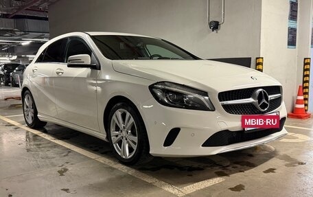 Mercedes-Benz A-Класс, 2016 год, 1 670 000 рублей, 7 фотография