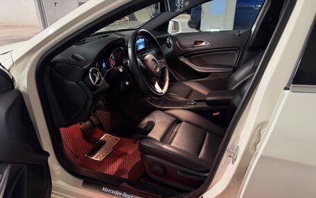 Mercedes-Benz A-Класс, 2016 год, 1 670 000 рублей, 18 фотография