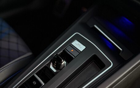Volkswagen Golf R, 2022 год, 5 400 000 рублей, 18 фотография