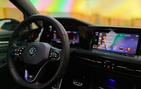 Volkswagen Golf R, 2022 год, 5 400 000 рублей, 23 фотография