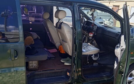 Hyundai H-1 II рестайлинг, 1999 год, 620 000 рублей, 9 фотография