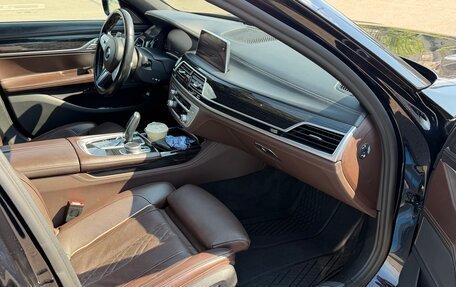 BMW 7 серия, 2019 год, 5 650 000 рублей, 10 фотография
