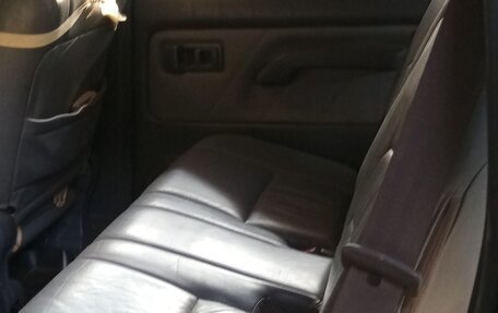 Toyota Land Cruiser Prado 90 рестайлинг, 1998 год, 750 000 рублей, 3 фотография