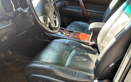 Toyota Highlander III, 2011 год, 1 390 000 рублей, 15 фотография