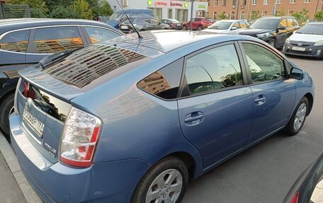 Toyota Prius, 2006 год, 650 000 рублей, 6 фотография