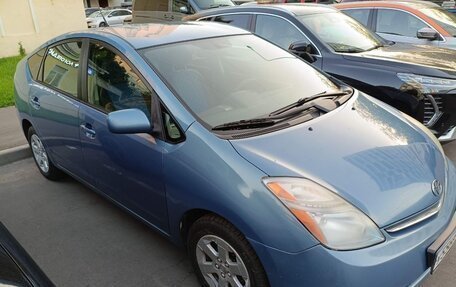 Toyota Prius, 2006 год, 650 000 рублей, 4 фотография