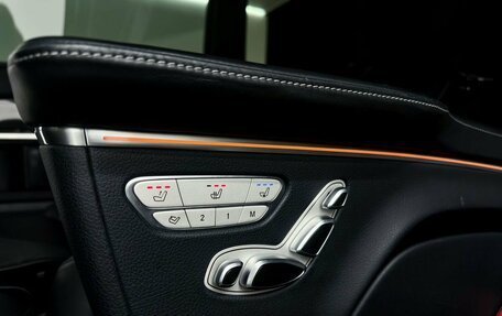 Mercedes-Benz V-Класс, 2023 год, 8 200 000 рублей, 26 фотография
