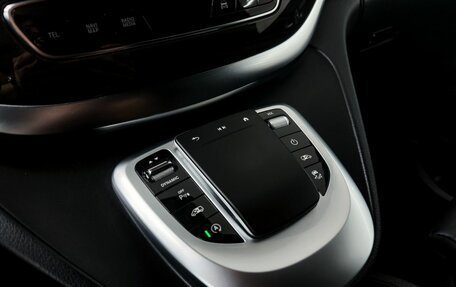 Mercedes-Benz V-Класс, 2023 год, 8 200 000 рублей, 21 фотография