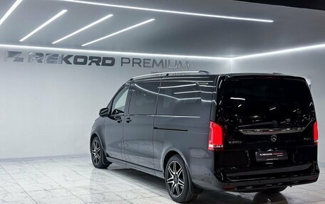 Mercedes-Benz V-Класс, 2023 год, 8 200 000 рублей, 31 фотография