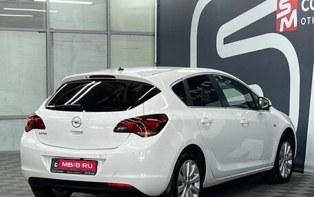 Opel Astra J, 2010 год, 729 900 рублей, 6 фотография