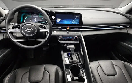 Hyundai Avante, 2025 год, 1 800 000 рублей, 6 фотография