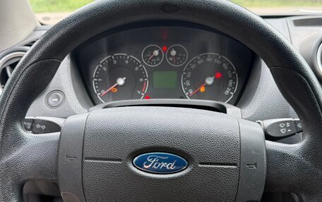 Ford Fiesta, 2006 год, 290 000 рублей, 12 фотография
