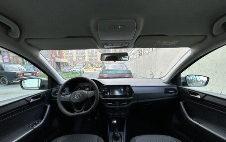 Volkswagen Polo VI (EU Market), 2021 год, 700 000 рублей, 11 фотография