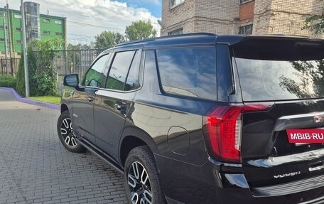 GMC Yukon IV, 2022 год, 9 800 000 рублей, 3 фотография