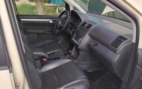 Volkswagen Touran III, 2008 год, 580 000 рублей, 14 фотография