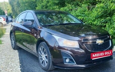 Chevrolet Cruze II, 2013 год, 598 000 рублей, 3 фотография