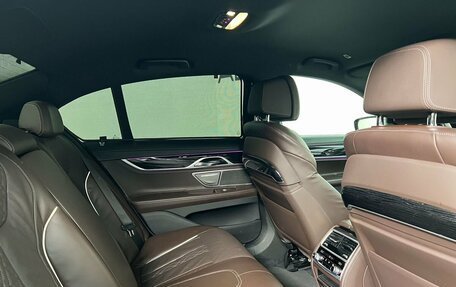 BMW 7 серия, 2019 год, 6 510 000 рублей, 12 фотография