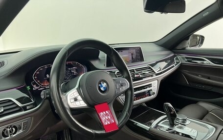 BMW 7 серия, 2019 год, 6 510 000 рублей, 10 фотография