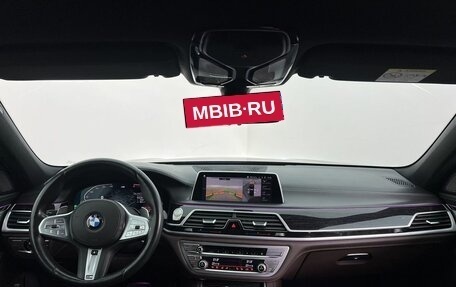 BMW 7 серия, 2019 год, 6 510 000 рублей, 9 фотография