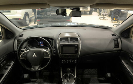 Mitsubishi ASX I рестайлинг, 2013 год, 1 099 000 рублей, 17 фотография