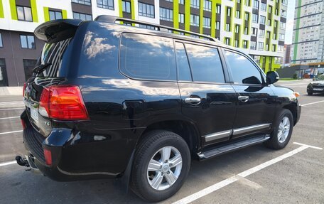 Toyota Land Cruiser 200, 2015 год, 3 950 000 рублей, 10 фотография
