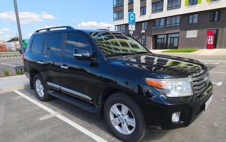 Toyota Land Cruiser 200, 2015 год, 3 950 000 рублей, 5 фотография
