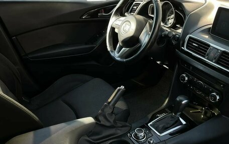 Mazda 3, 2015 год, 1 320 000 рублей, 14 фотография
