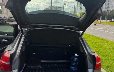Mercedes-Benz GLA, 2019 год, 2 950 000 рублей, 10 фотография