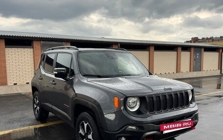 Jeep Renegade I рестайлинг, 2022 год, 2 550 000 рублей, 2 фотография