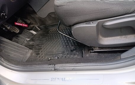 Renault Sandero II рестайлинг, 2019 год, 1 230 000 рублей, 4 фотография