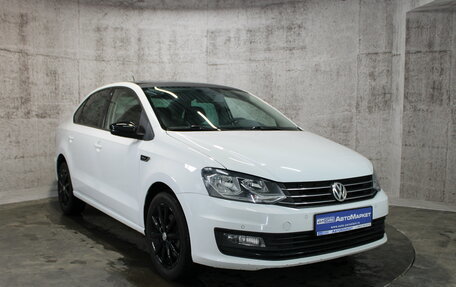 Volkswagen Polo VI (EU Market), 2018 год, 1 225 000 рублей, 3 фотография
