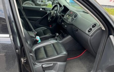 Volkswagen Tiguan I, 2010 год, 1 000 000 рублей, 1 фотография