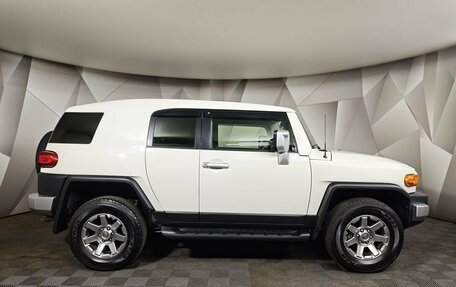 Toyota FJ Cruiser, 2022 год, 5 440 000 рублей, 6 фотография